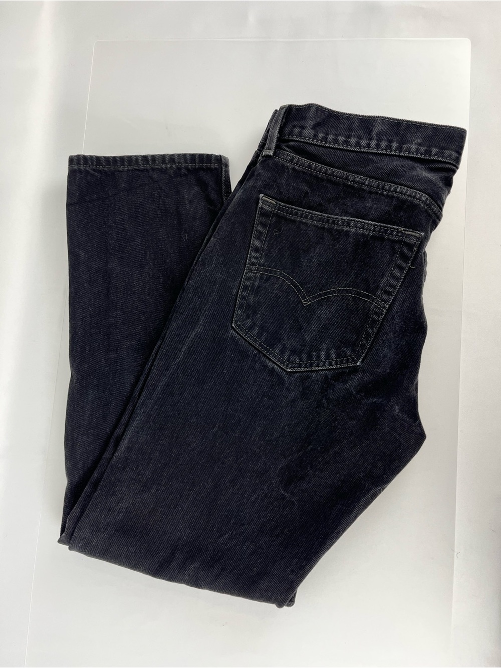 Levi’s 505 Men's regular-fit straight-leg jeans washed black denim 36”W - Picture 4 of 16